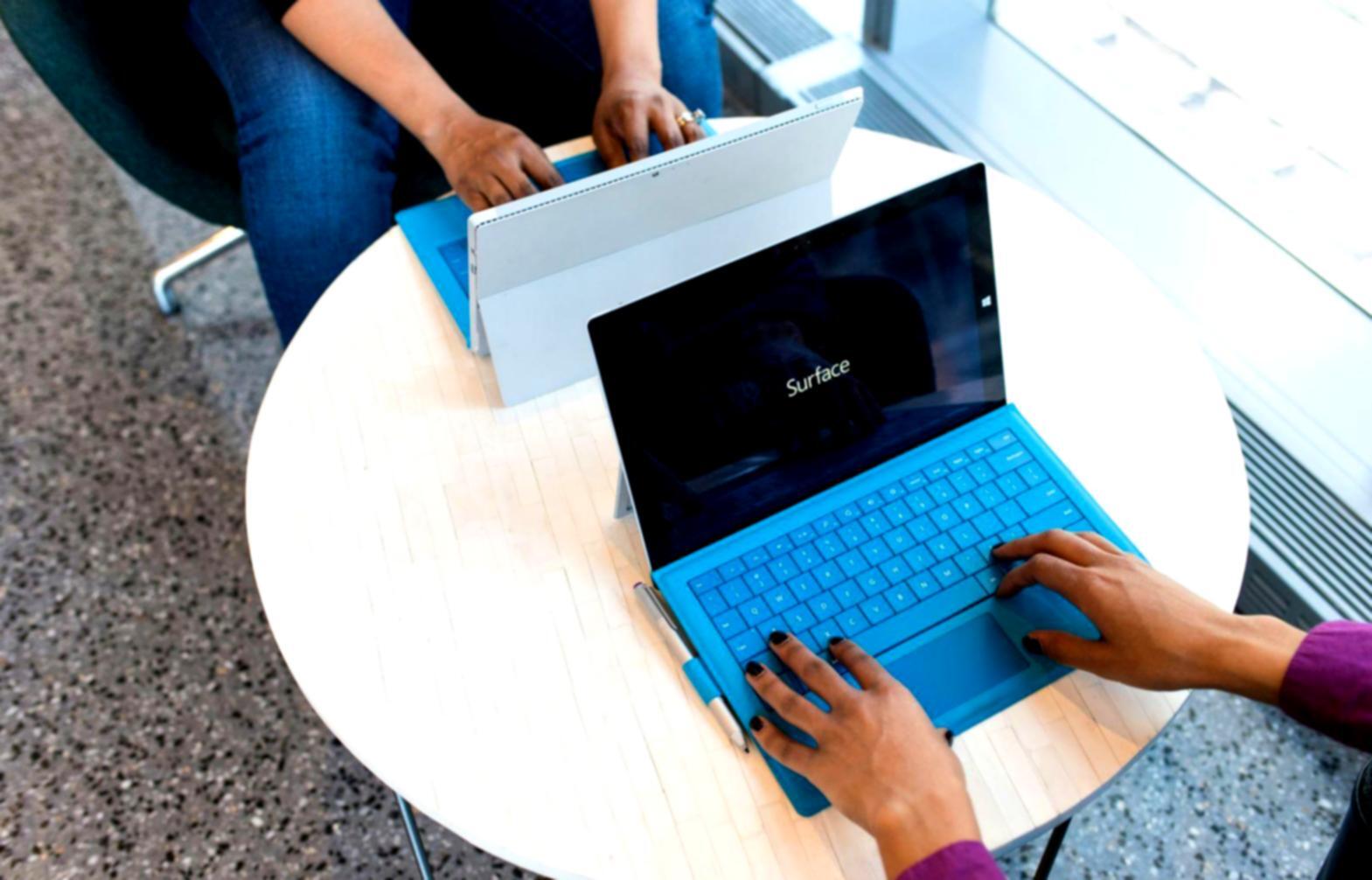 Sesión de trabajo práctico en análisis financiero